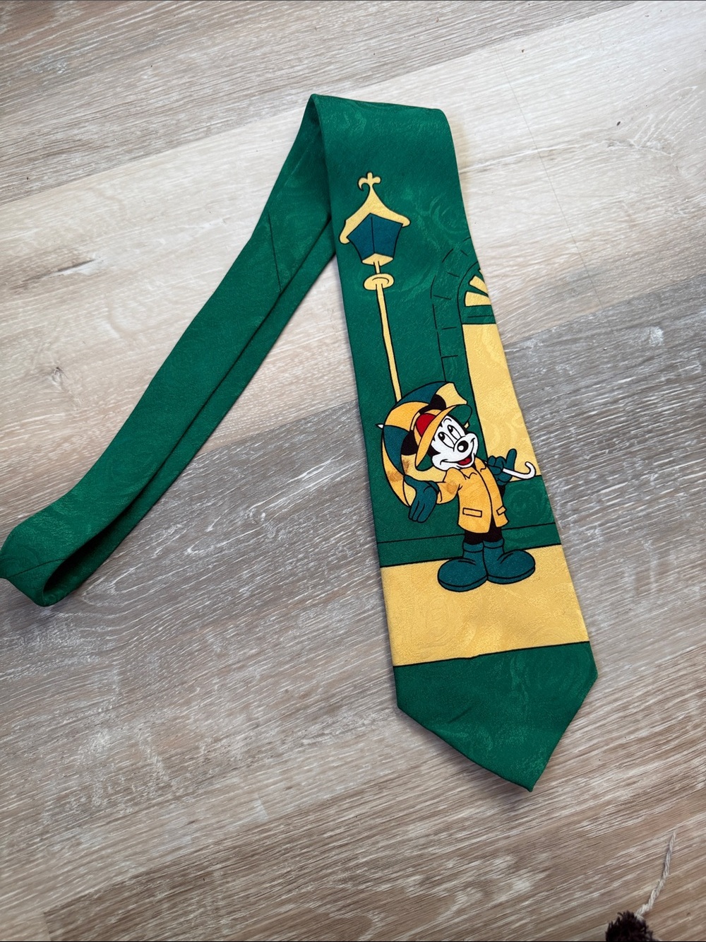 Green and Yellow Novelty Mickey Mouse-Themed Silk Tie